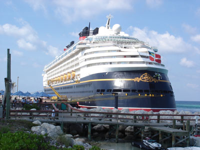 Magic at the Castaway Cay dock